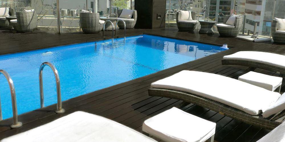 725 Continental Hotel Буенос Айрес Екстериор снимка A swimming pool