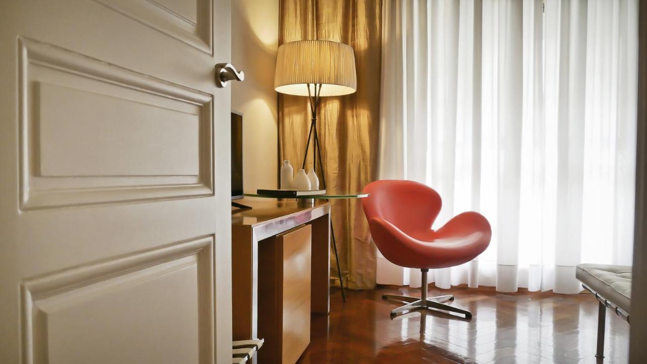 725 Continental Hotel Буенос Айрес Екстериор снимка A room at the hotel